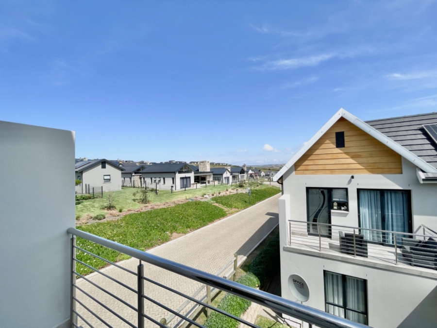 2 Bedroom Property for Sale in Hartland Lifestyle Estate Western Cape